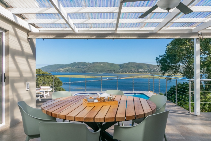 4 Bedroom Property for Sale in Paradise Western Cape